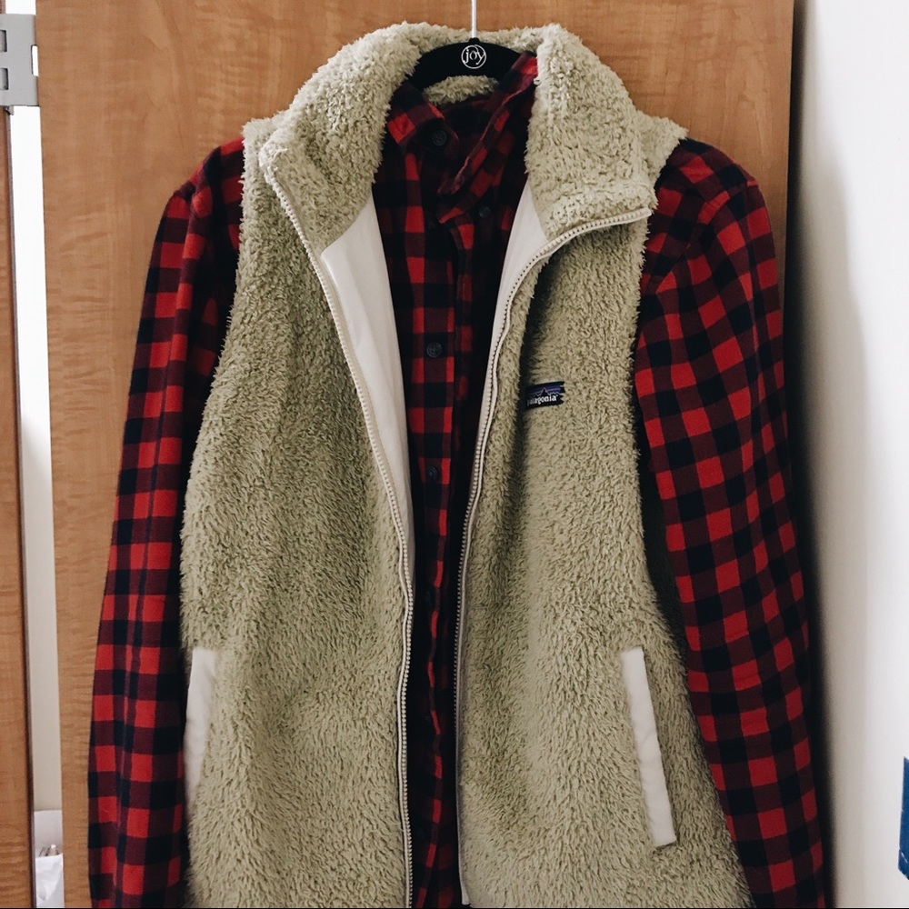 FUZZY LOS GATOS PATAGONIA VEST ❤️